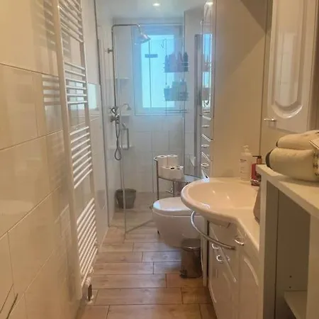 Apartment Stadtwohnung 5 Min Fussweg